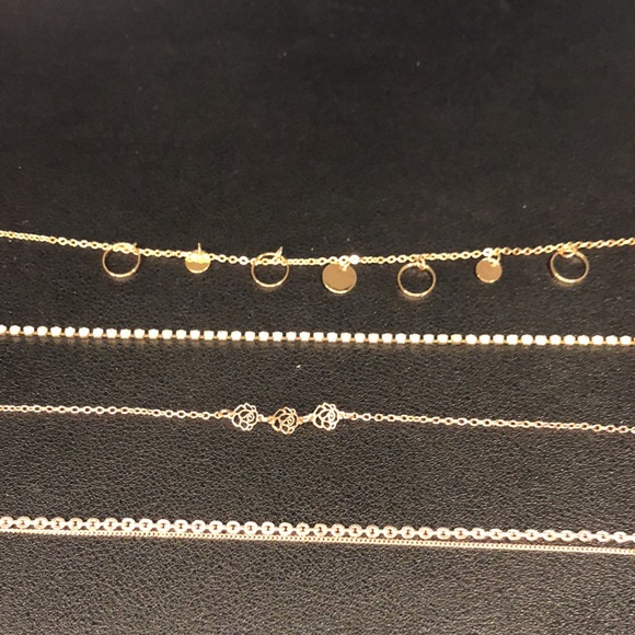 3/$20 - Golden circles anklet - Picture 4 of 4